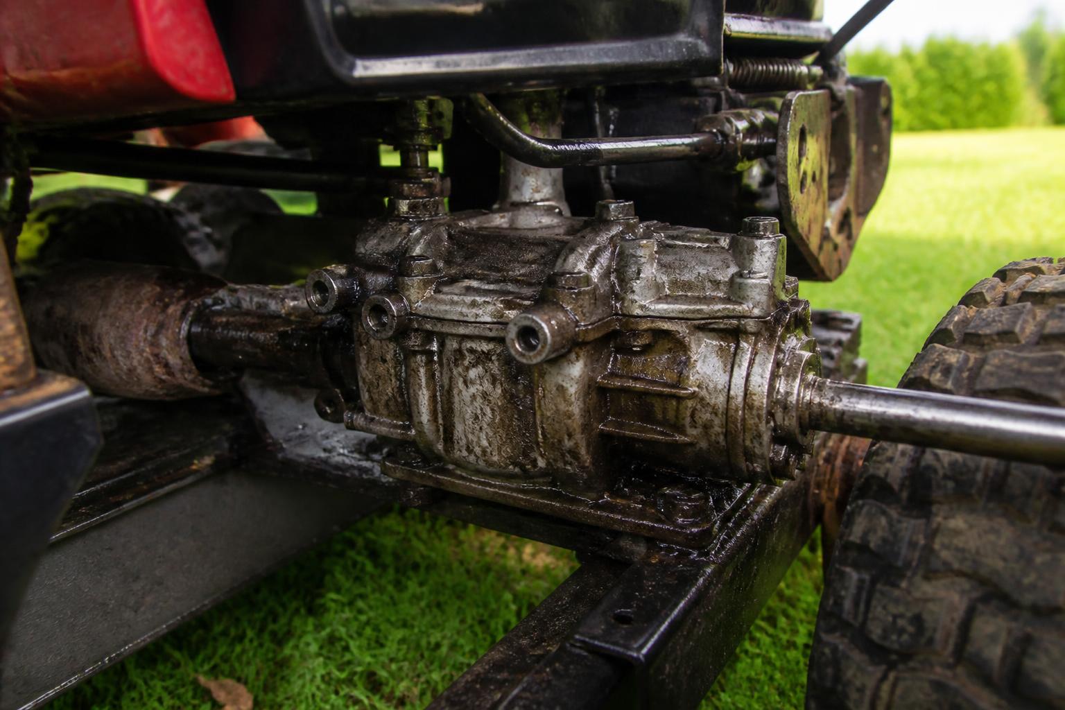 découvrez comment diagnostiquer une boîte hydrostatique défaillante sur votre tracteur tondeuse grâce à notre guide complet et facile à suivre.