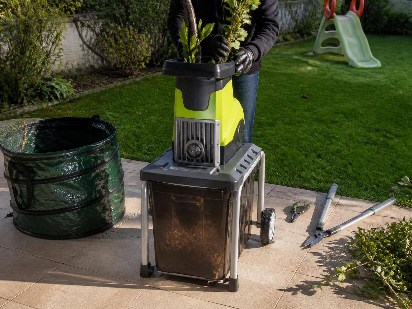 découvrez notre guide complet pour diagnostiquer et réparer votre broyeur ryobi 3000w en défaut. suivez nos conseils pratiques pour retrouver un appareil performant rapidement.